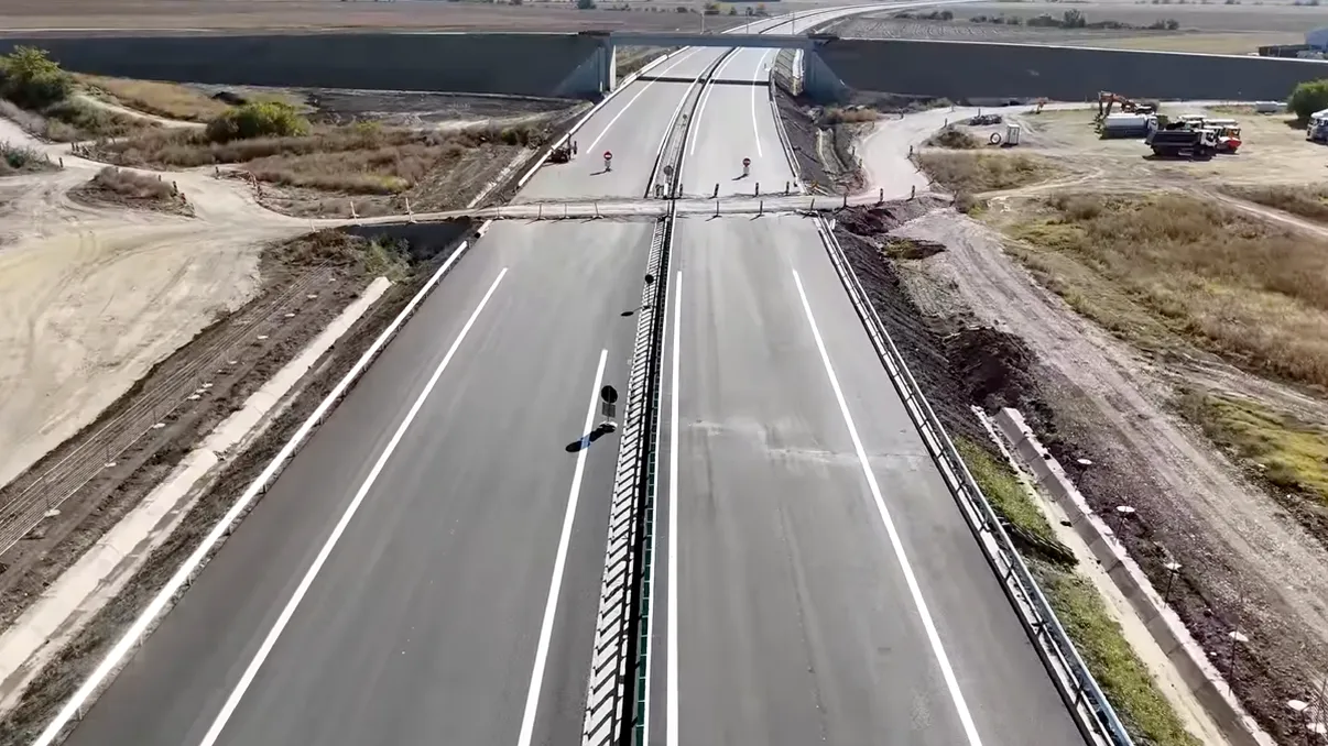 Șoferii ar putea ocoli complet Bucureștiul pe autostradă din decembrie. Lucrările au ajuns la 82%