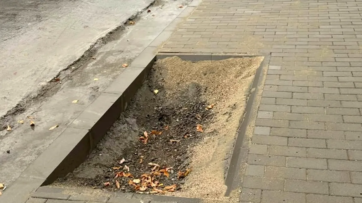 Ce sunt gropile misterioase apărute pe Calea Crângași. Răspunsul lui Ciprian Ciucu a stârnit reacții: „Și eu credeam la fel”