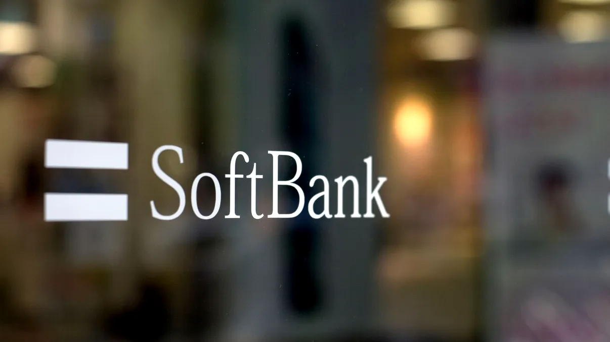SoftBank vrea să atragă 100 de miliarde de dolari din Orientul Mijlociu pentru investiții în AI și robotică