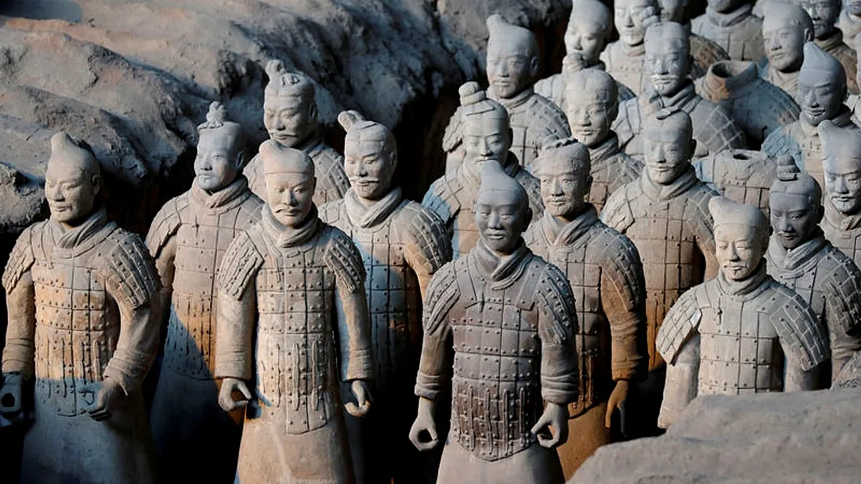 Secretul ascuns timp de 2.200 de ani în Armata de teracotă din China. Amprentele antice dezvăluie cine a construit-o, iar descoperirea este surprinzătoare
