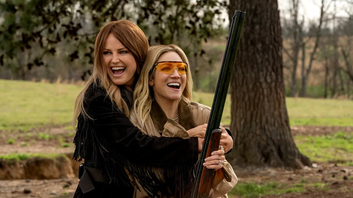 Netflix ia o decizie rară pentru „The Hunting Wives”. Serialul primește sezonul 3 înainte să apară sezonul 2