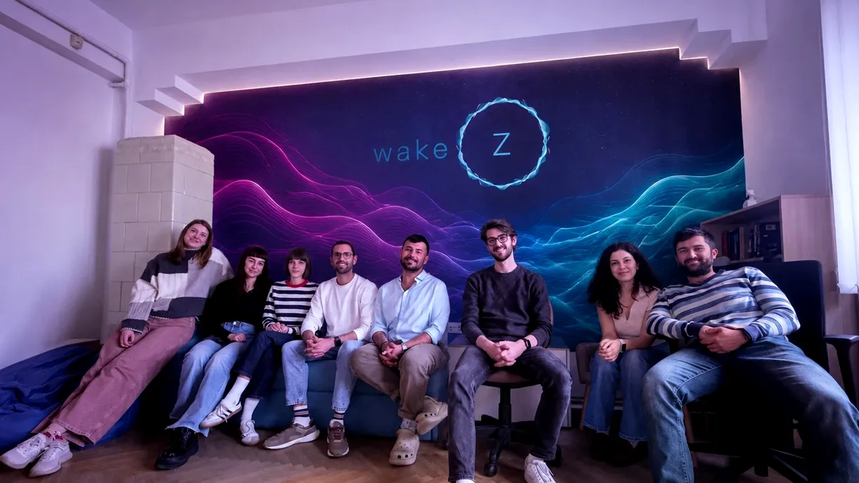 Startup-ul românesc care caută semne de depresie în somn. WakeZ oferă screening gratuit la How to Web 2026