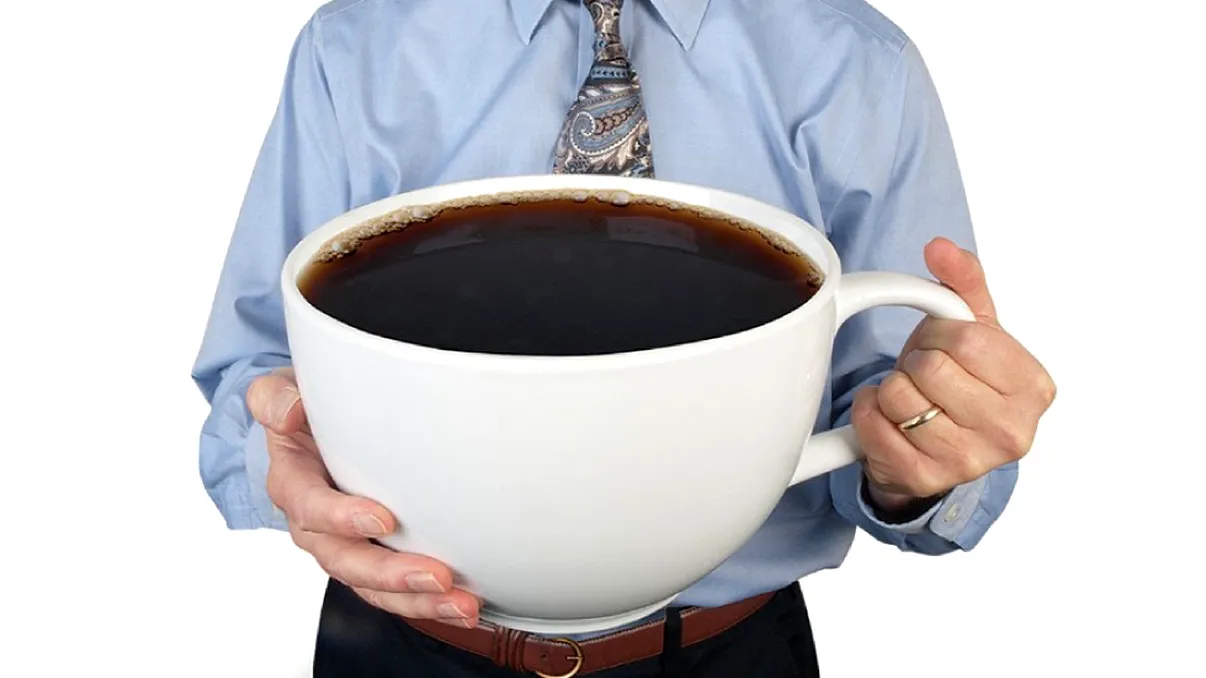 Care este cantitatea maximă de cafea pe care o poți bea zilnic și când ar trebui să-ți faci griji pentru viața ta