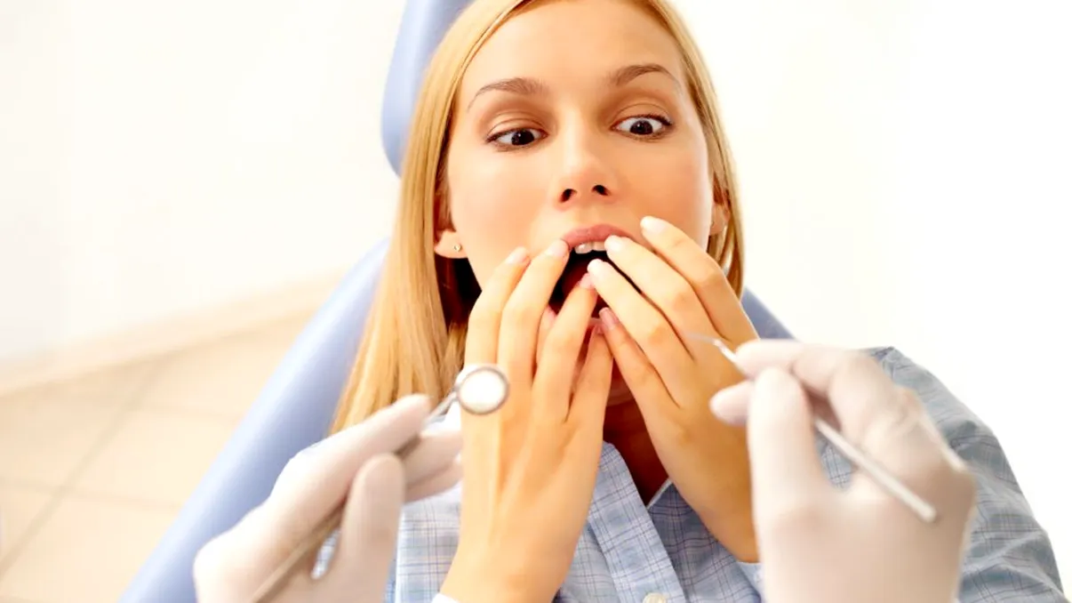 Doctorii de carton: fals stomatolog, descoperit la Suceava. Cum a tratat copii și adulți