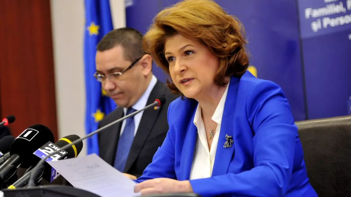 Ministrul Transporturilor face promisiuni despre autostrăzi de la care te bufnește râsul