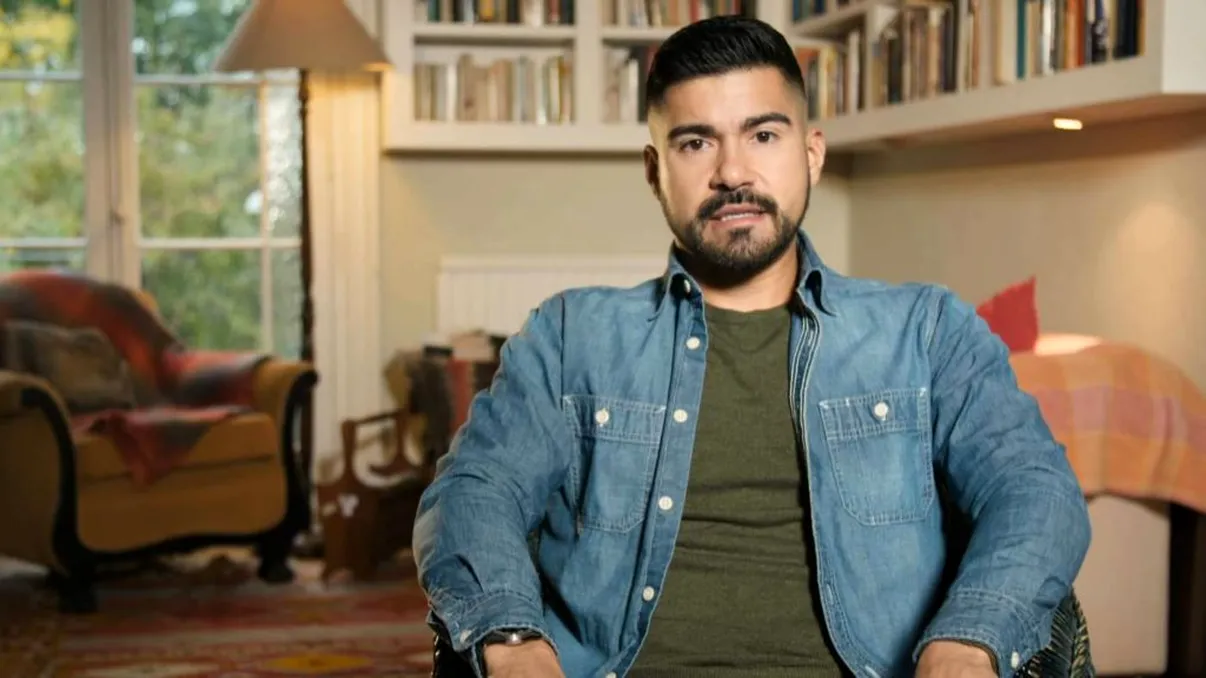 Povestea tânărului gay infectat intenționat cu HIV. Cine a folosit virusul ca o armă