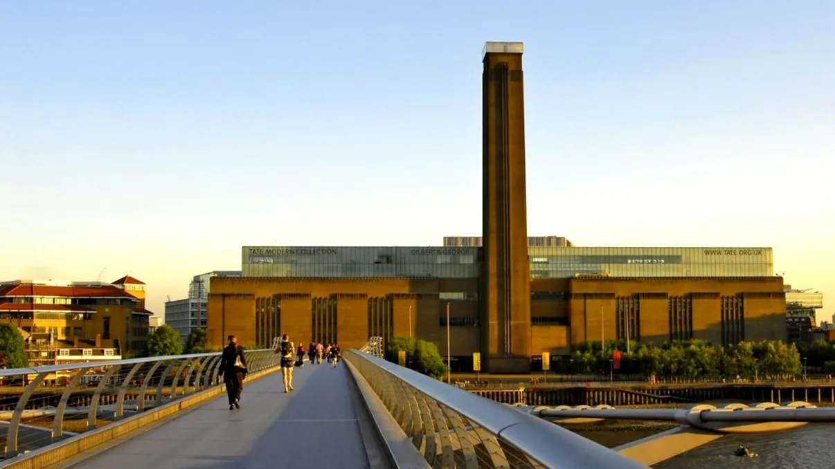 VIDEO Succes extraordinar în turism: obiectivul transformat de britanici în aur