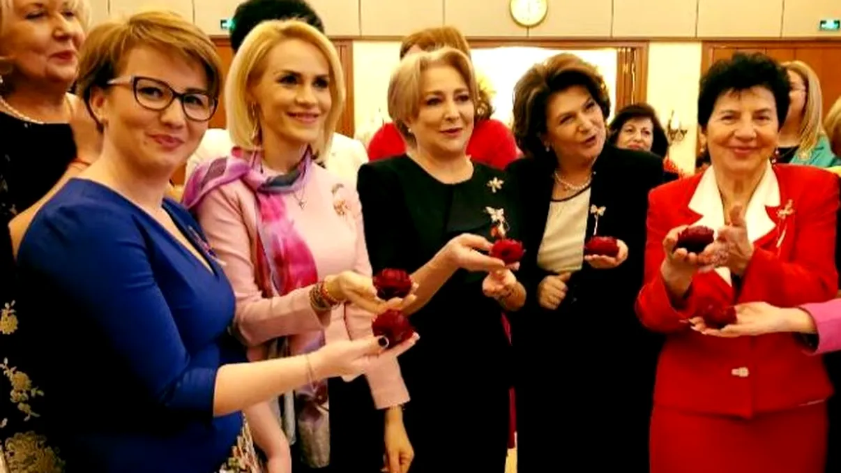 Petrecere cu Viorica Dăncilă de 8 martie. Invitat special, șeful Dragnea. „La Viorica nu i-am adus niciun cadou”