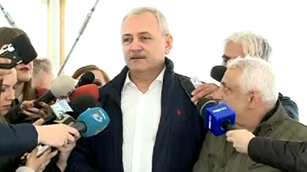 VIDEO Căruța electorală PSD a oprit la Bogata. Cum s-au dat în spectacol Dragnea și Daea