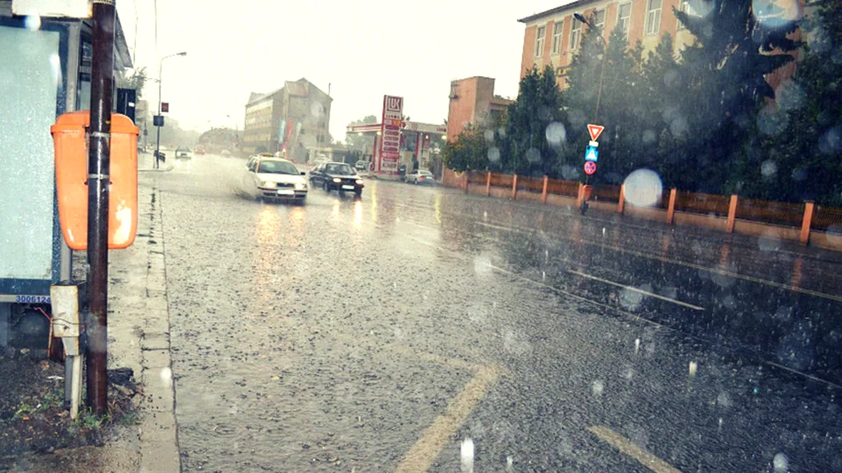 ANM a emis cod portocaliu de vreme rea: care sunt zonele vizate