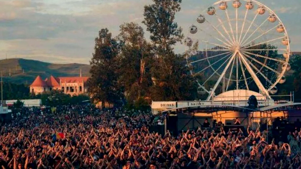 Moarte cruntă la un festival de muzică electronică. Cauza, încă necunoscută de autorități
