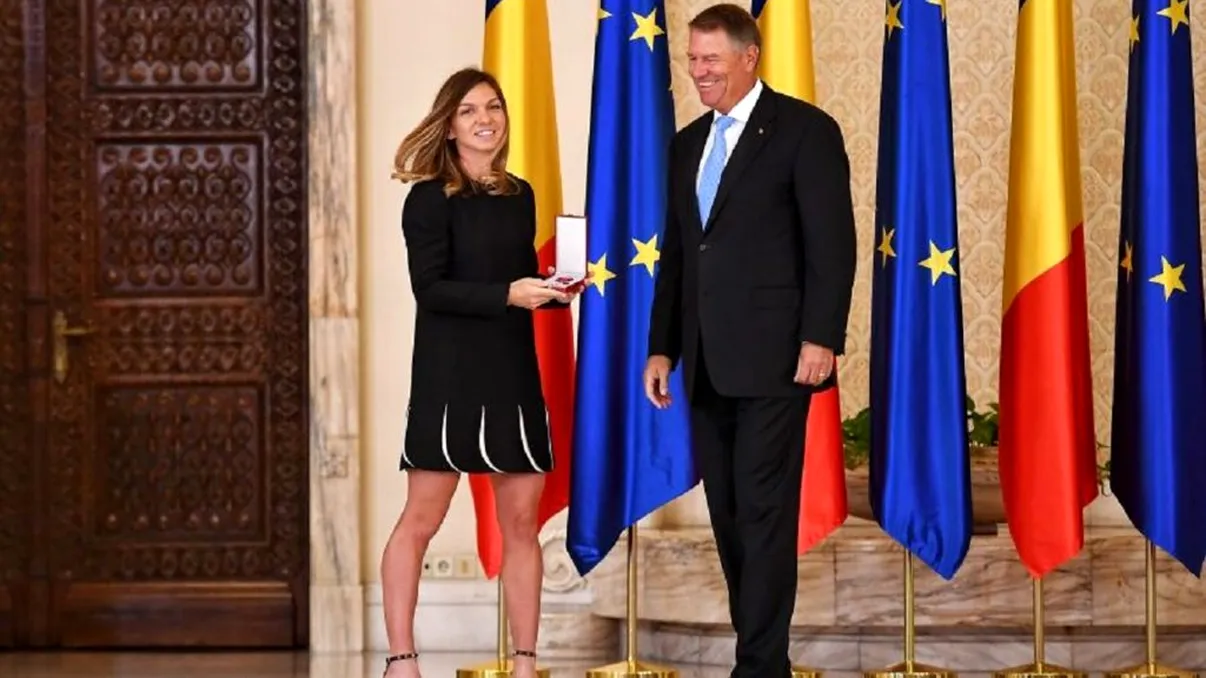 Ce nu s-a văzut la ceremonia de la Cotroceni. Simona Halep a venit de mână cu iubitul FOTO