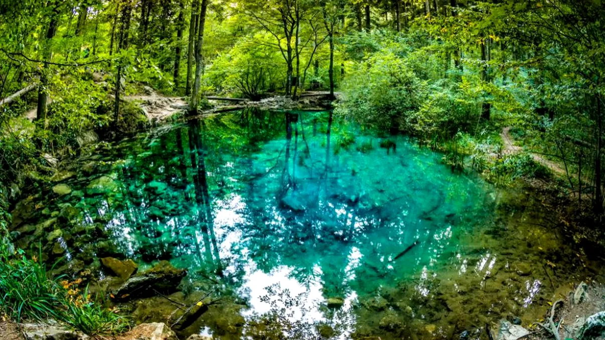 Un lac din România poate vindeca depresia. Ce proprietăți deosebite are lacul din Caraș-Severin