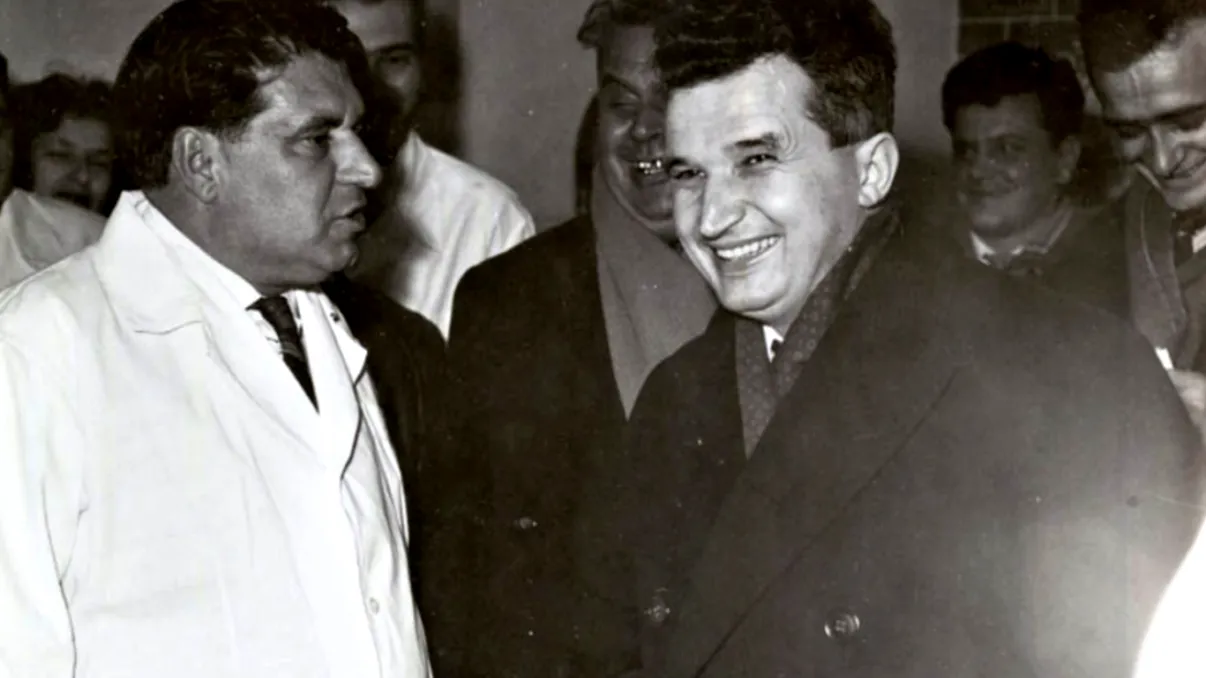 Nicolae Ceaușescu nu avea niciodată bani la el. Ce nu îi lipsea, însă, niciodată din buzunar