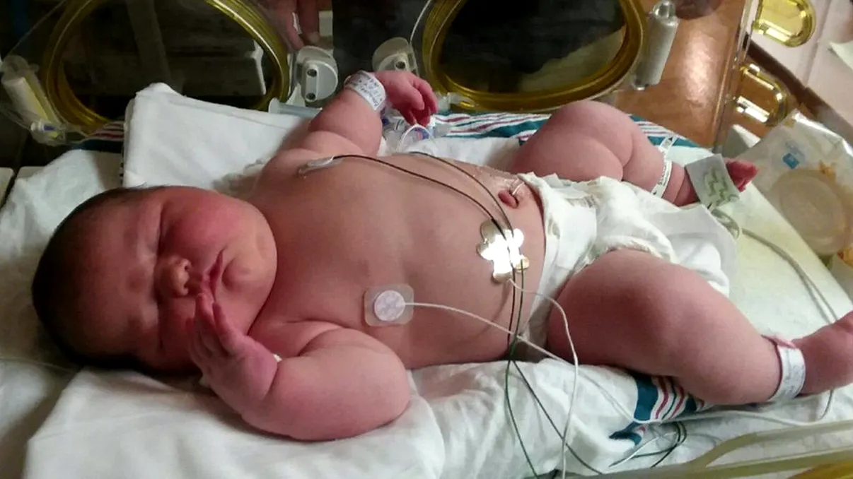 A născut cel mai mare copil: câte kilograme a avut și de ce a convins-o să nu mai facă încă unul