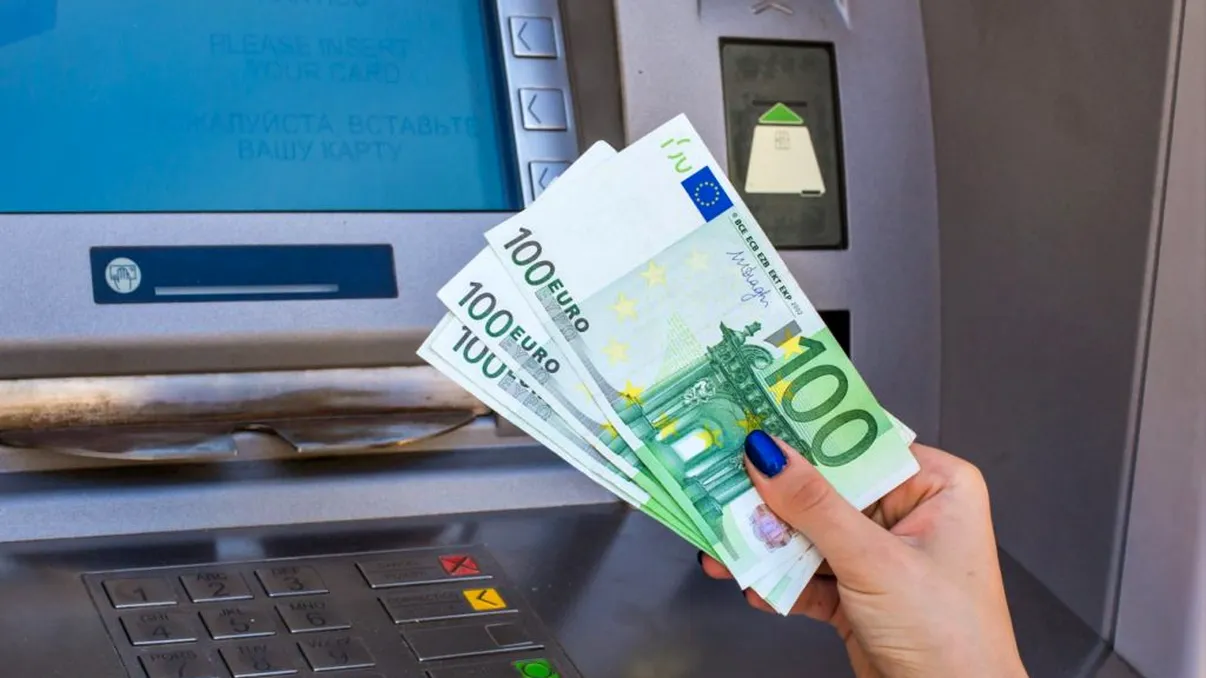 Eugen Teodorovici, pentru toți românii din străinătate: cum vor putea trimite bani în țară fără comision