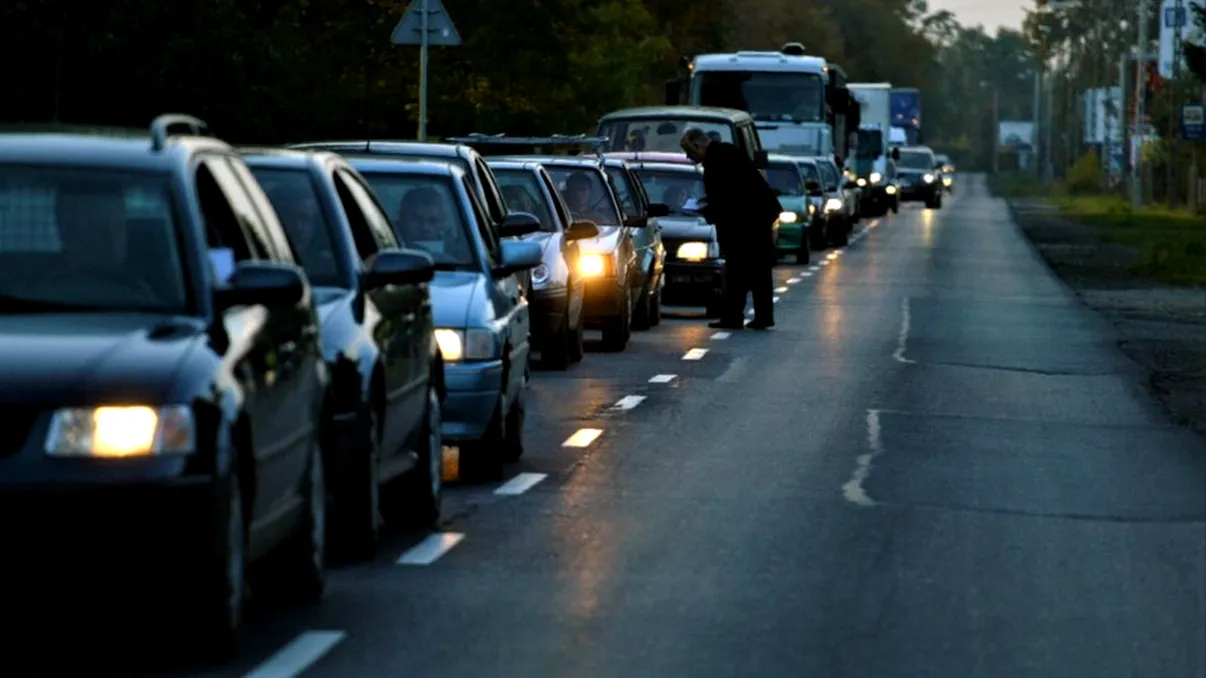 Cod Rutier 2019. Ce condiții trebuie să respecte cei care au permis, pentru a circula cu mașina pe drumurile publice