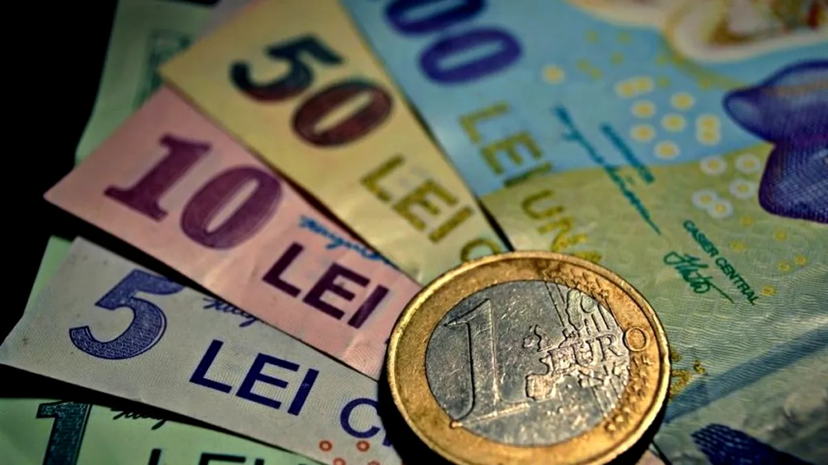 Curs BNR, miercuri, 30 octombrie. Principalele cotații ale zilei. La cât au ajuns euro și dolarul