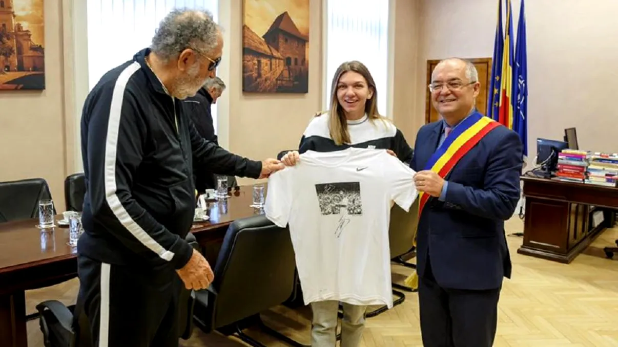 Simona Halep, recompensată de Emil Boc pentru performanțele din tenis. Ce surpriză i-a pregătit