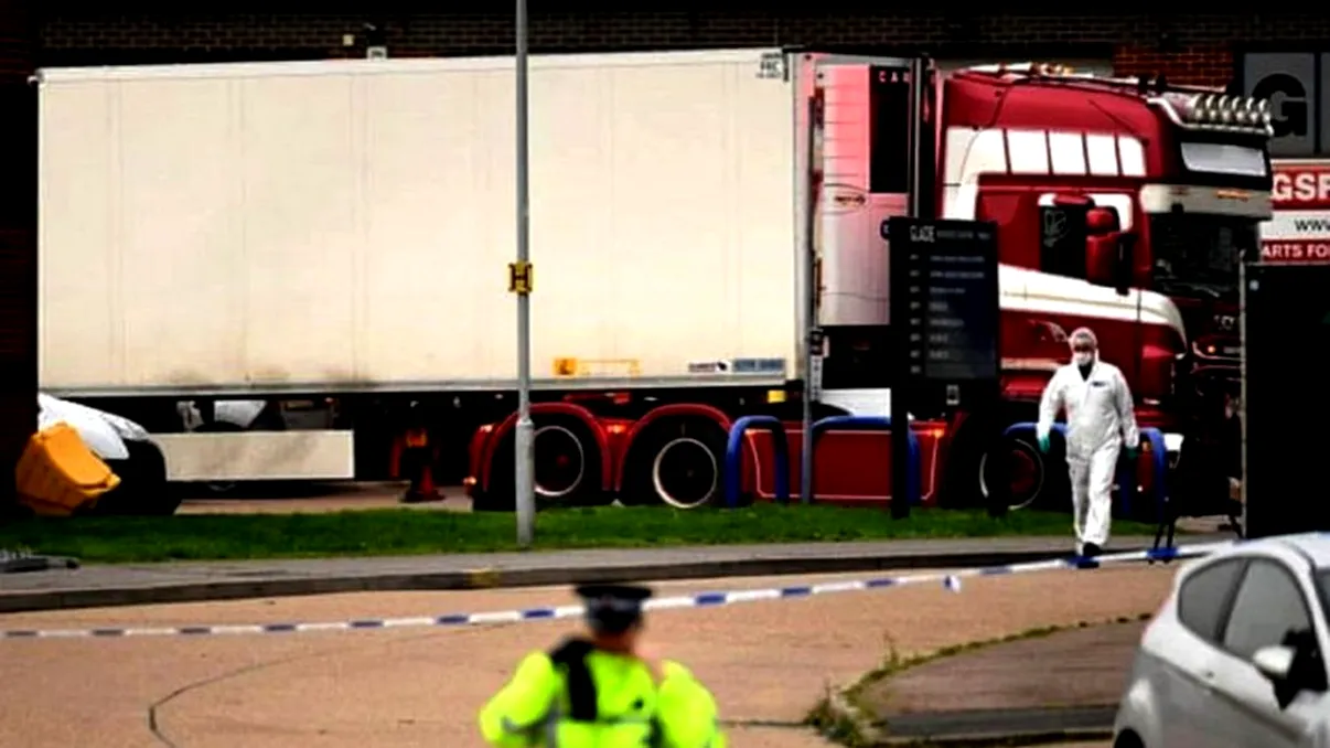 Una dintre cele 39 de victime din camionul morţii trecuse prin România. Soţia tânărului e devastată de durere