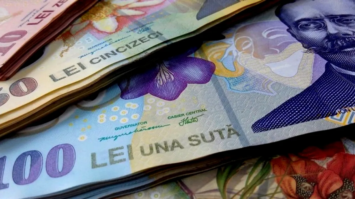 Curs valutar BNR vineri, 1 noiembrie. La cât au ajuns euro și dolarul