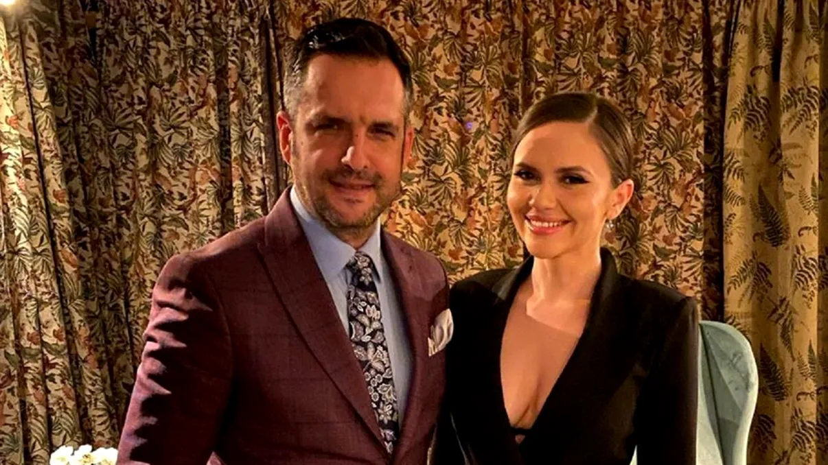 Soția lui Mădălin Ionescu, ținută spectaculoasă, de ziua ei. Cum a apărut printre invitați Cristina Șișcanu FOTO