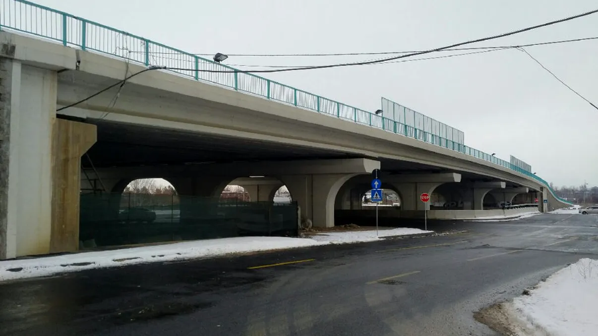 Ar fi putut rezolva problema traficului din București: de ce nu poate fi dat în folosință podul de 100 de milioane
