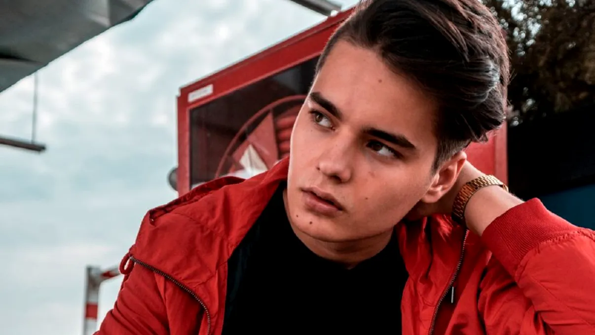 Cine sunt părinții lui Selly. Puțini se așteptau să arate chiar așa FOTO