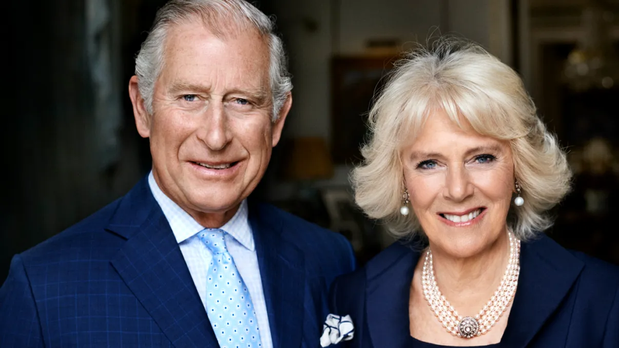 Cum arăta Camilla Parker-Bowles în tinerețe. Mulți spun că soția Prințului  Charles era chiar mai frumoasă decât Diana - Playtech Știri
