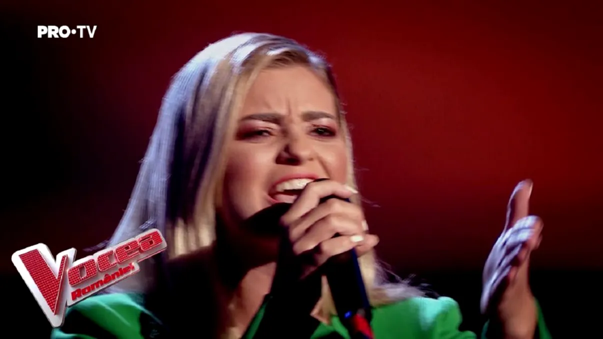 Elena Bozian, în lacrimi pe scenă la Vocea României, pe PRO TV. Ce a pățit finalista lui Horia Brenciu