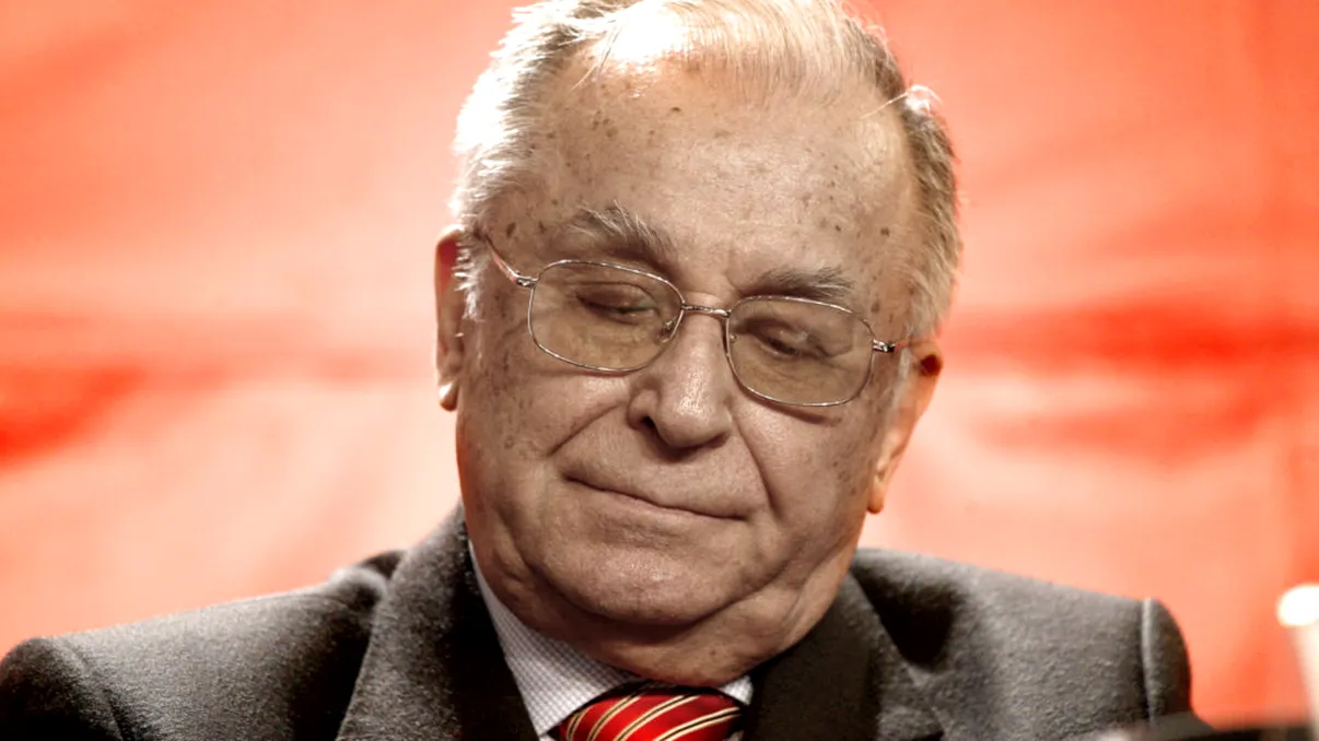 Ce probleme de sănătate are, de fapt, Ion Iliescu. Fostul președinte a fost operat la inimă, însă este internat des la Elias