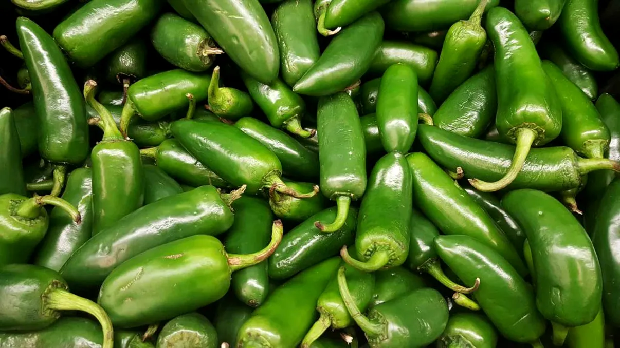 Lasă avocado pentru ardei iuți: cât de sănătoși sunt câțiva jalapenos
