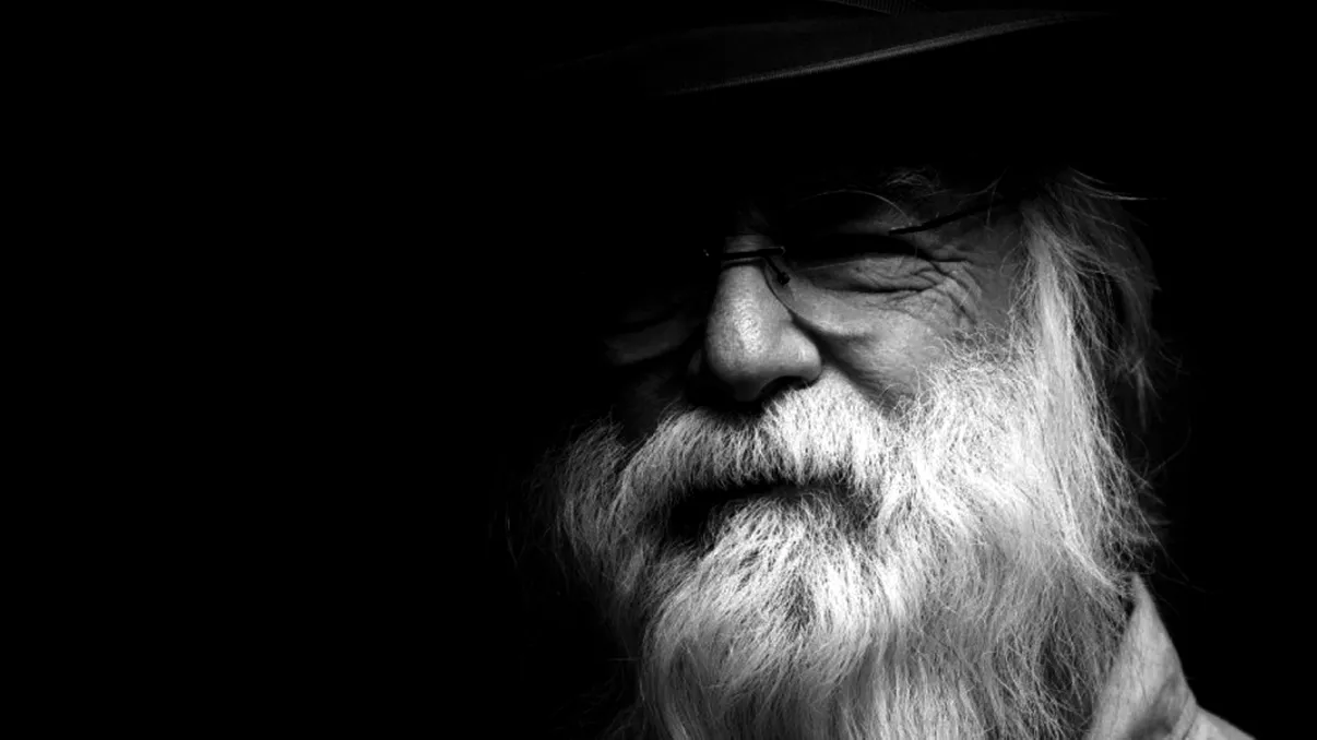 Cântăreț mort pe scenă, în timp ce cânta. Cum au reacționat spectatorii