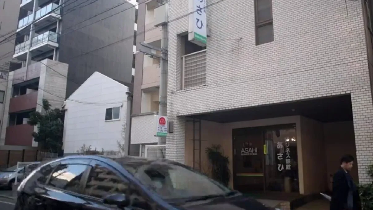 Hotelul unde plătești doar 4 lei pe noapte. Ce condiție bizară trebuie să îndeplinești