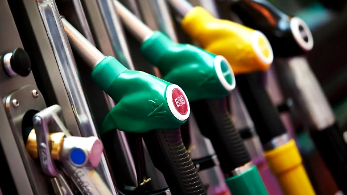Efectul neașteptat al coronavirusului. Ce se întâmplă cu prețul carburanților din România