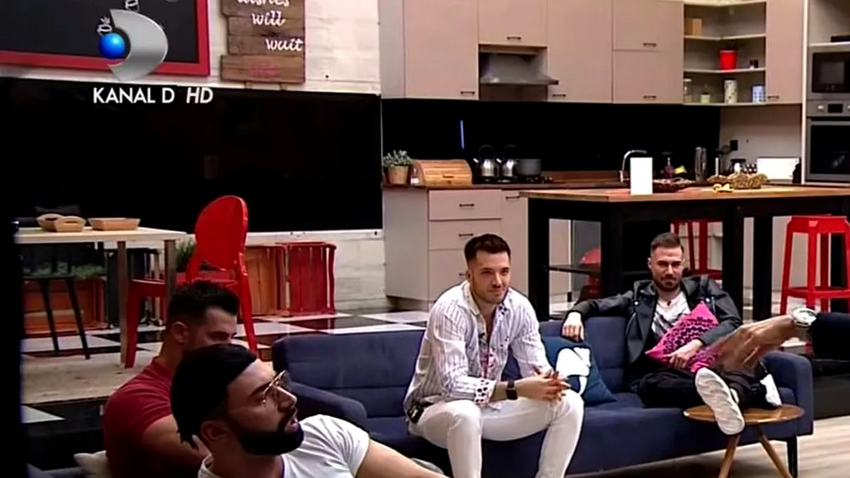 Bătaie cruntă la Kanal D. S-au lovit cu scaune. Protagoniștii, o tânără și iubitul ei, la Puterea Dragostei