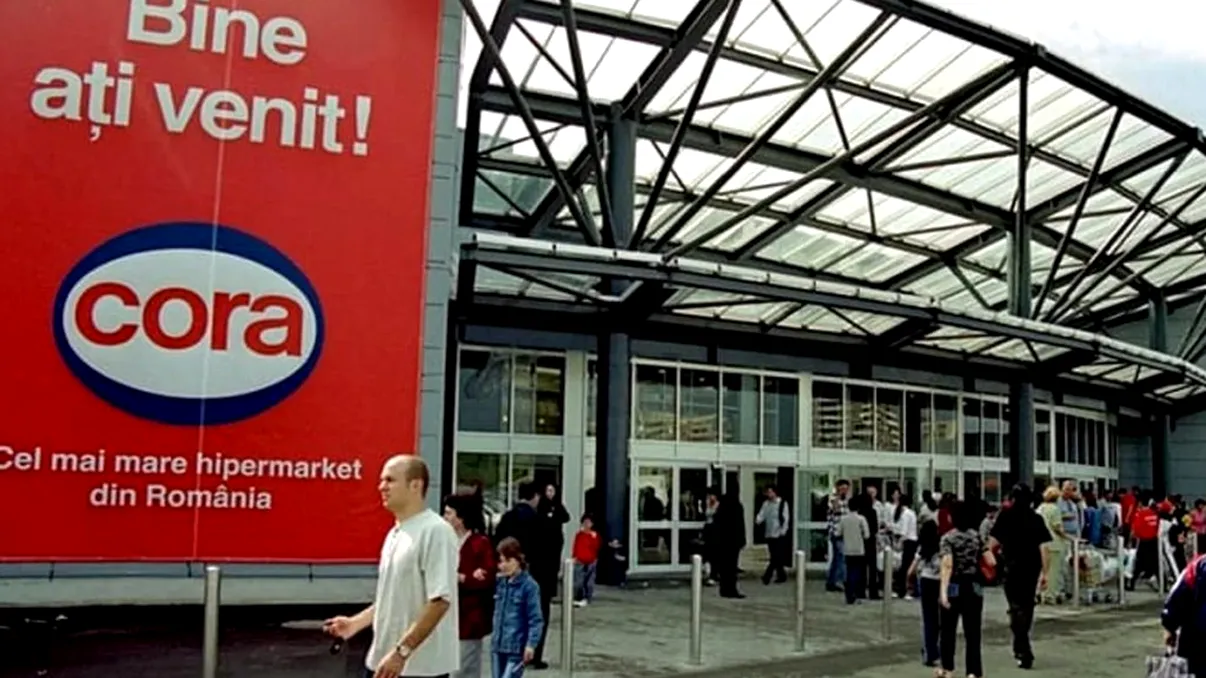Cora își modifică programul, în această perioadă. Până la ce oră este deschis în magazine