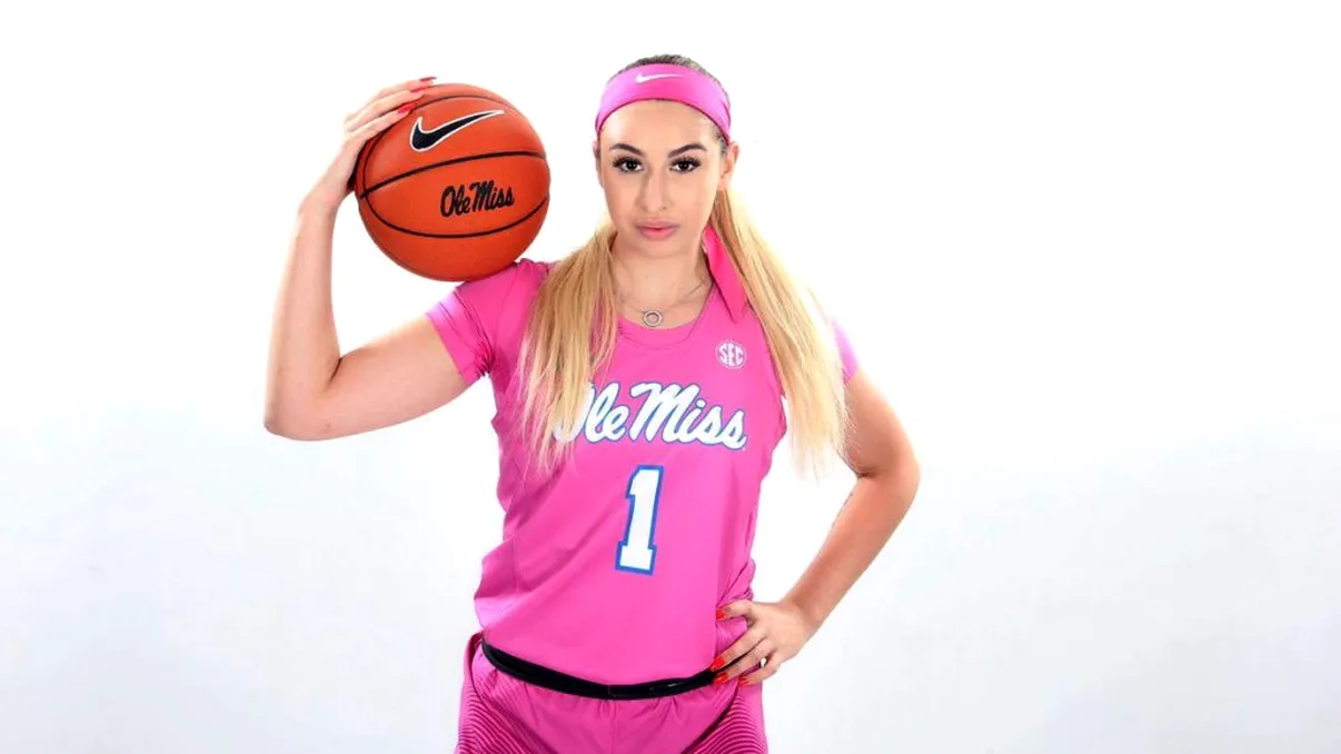 Cum arată acum Sarah, fiica Anamariei Prodan. Imaginile care i-au lăsat pe fani fără cuvinte Galerie FOTO