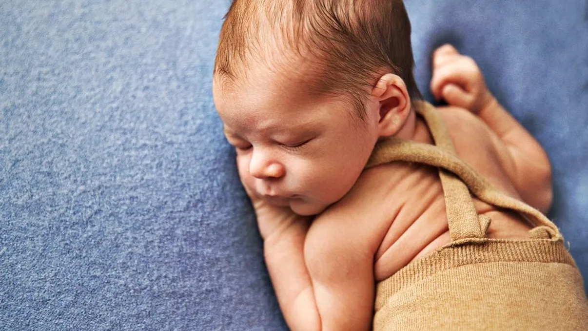 Un bărbat celebru, tată la 90 de ani. Câți ani are soția lui