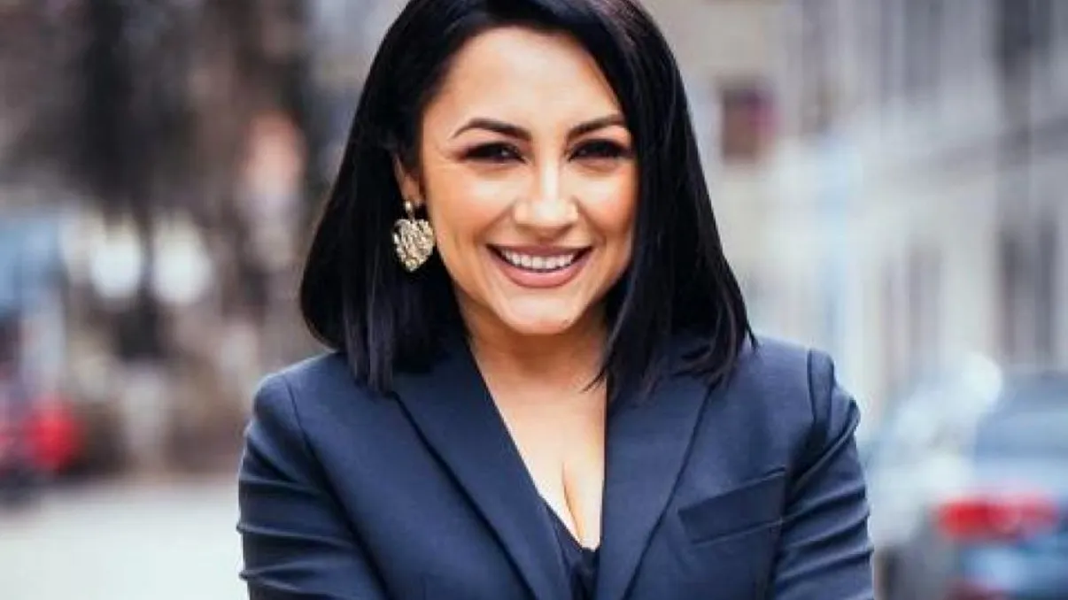 Cum arată, de fapt, Andra, complet naturală. Vedeta PRO TV, imagini fără inhibiții la 33 de ani