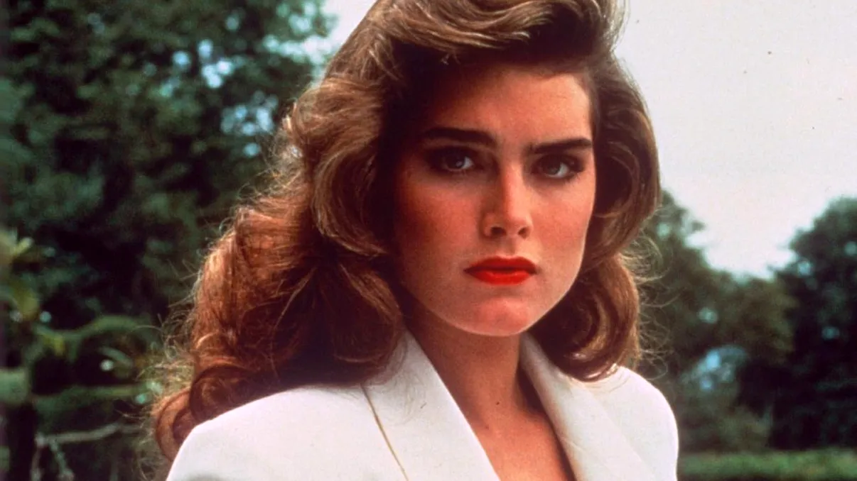 Cum arată Brooke Shields la 54 de ani. Făcea furori în urmă cu 40 de ani, în filmul Laguna Albastră