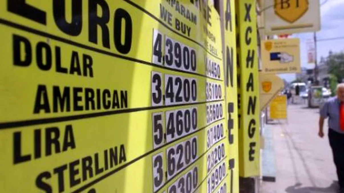 Curs BNR joi, 7 mai. Valorile la care ajung euro și dolarul