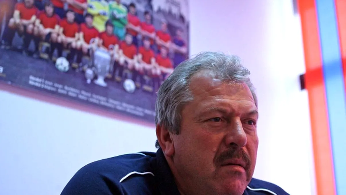 Helmuth Duckadam, umilit de Gigi Becali! Cât a ajuns să câștige, după ce i-a tăiat salariul cu 78 la sută