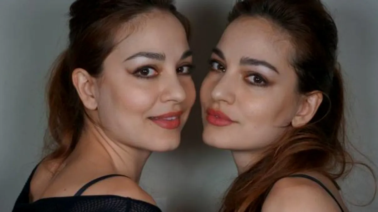 Ce au ajuns să facă astăzi gemenele de la Indiggo. Nimeni nu s-ar fi așteptat la așa ceva