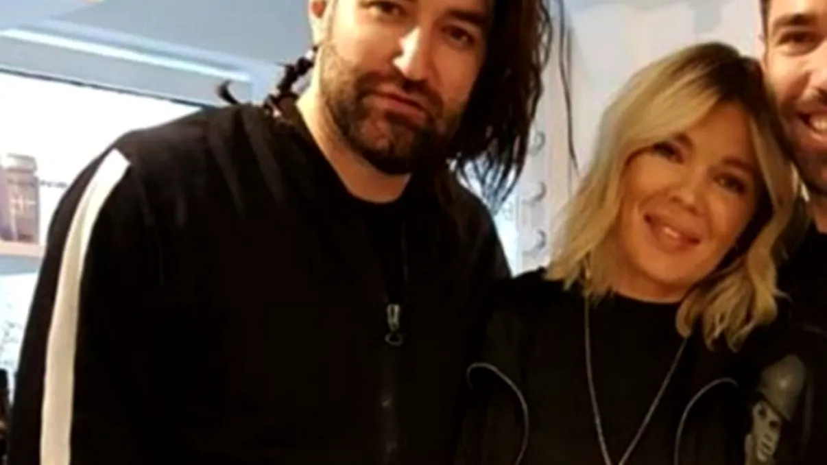 Gina Pistol îi redecorează casa lui Smiley. Semnele care trădează adevărata relație dintre cei doi