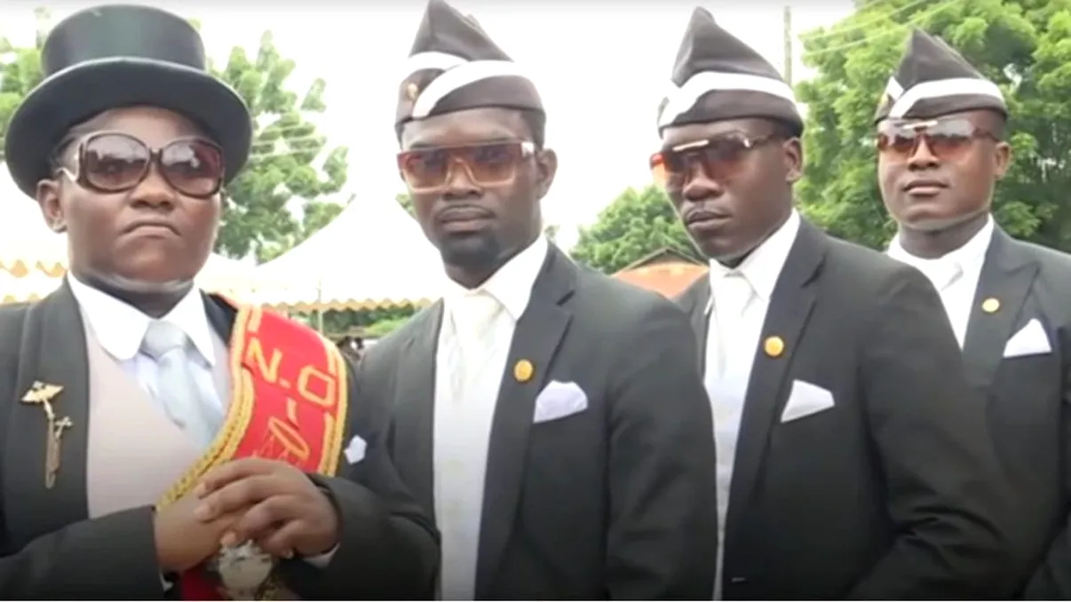 Adevărul despre groparul-șef din videoclipul devenit viral Coffin Dance. Care este marea lui slăbiciune