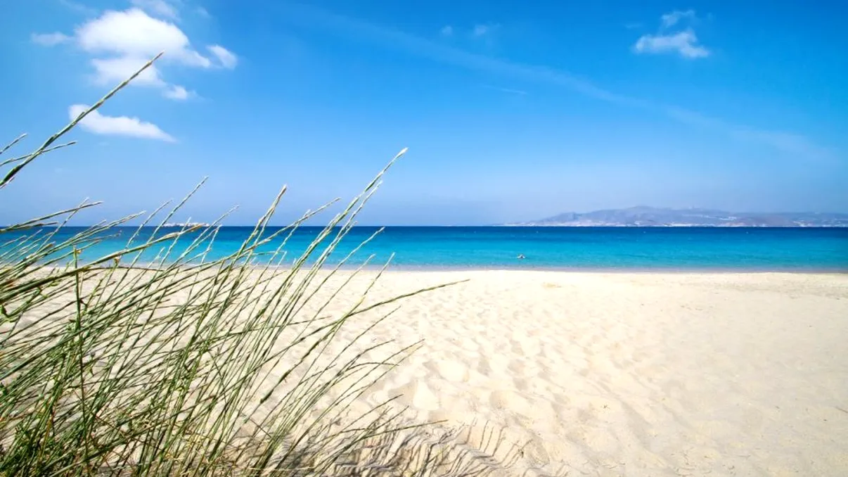 Cum se face acum plajă în Grecia. Regulile impuse de autorități