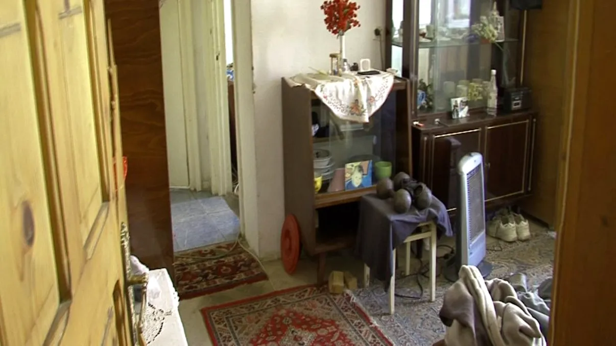 Final tragic pentru o mamă și fiul ei. Cei doi au fost găsiți morți în casă, iar medicii nu i-au mai putut salva