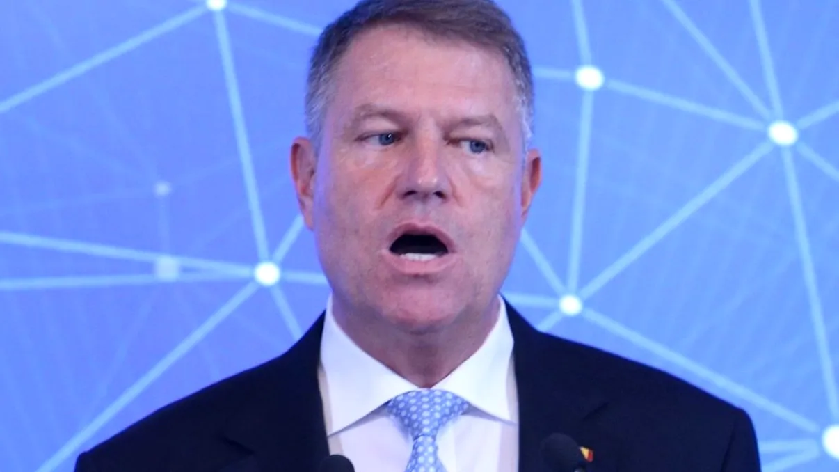 Se dublează sau nu alocațiile? Legea a fost aprobată, ce rol are Klaus Iohannis