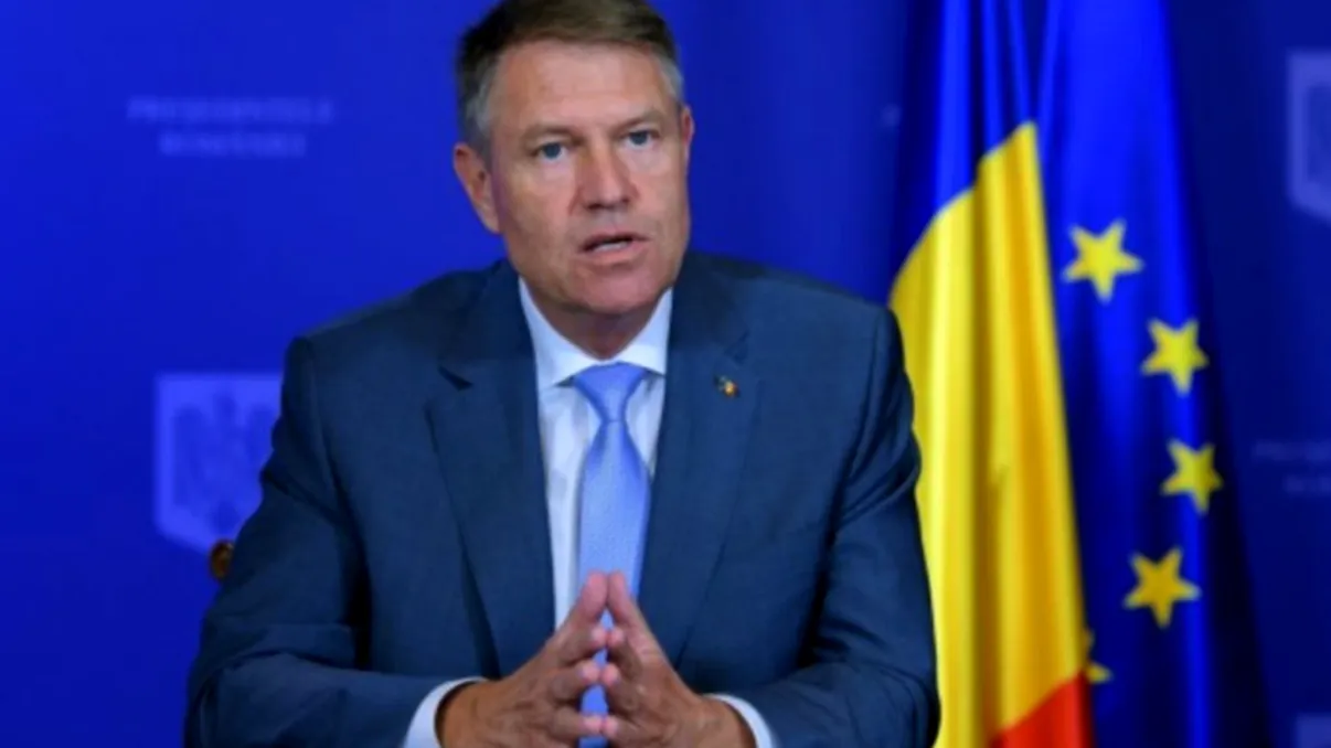 Șoferii din România trebuie să știe noua lege! Iohannis a semnat acum decretul